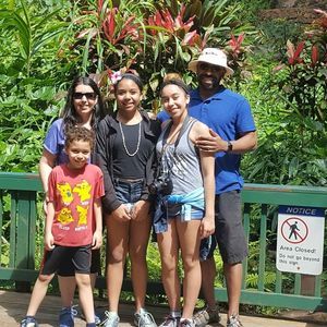 Meet your Posher, Debbie